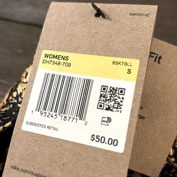 NWT [Nike] Loose Fit Rebel Fly Snakeskin Gold/Black Basketball Shorts Women’s S - Picture 14 of 14